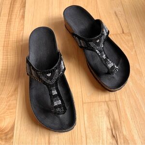 Arizona Women’s Size 9 Black Embellished Wedge Sandals